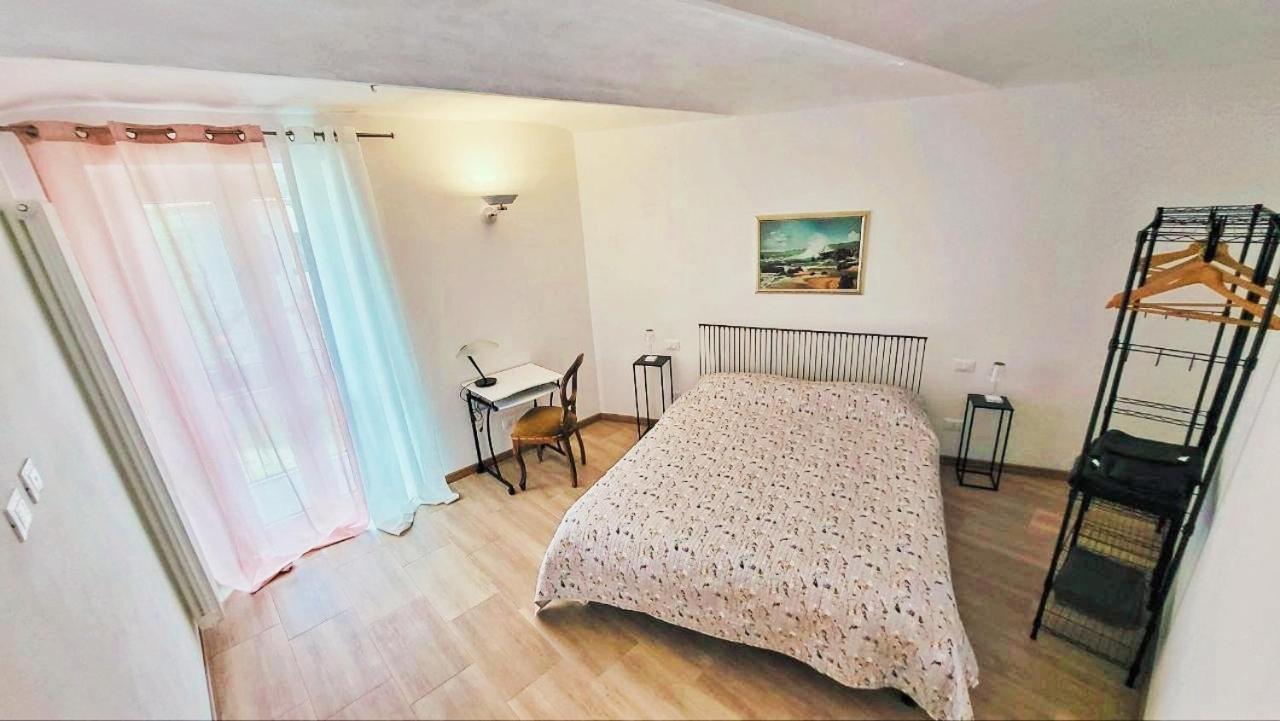 Appartamento In Monferrato Di Dominga Portacomaro Camera foto